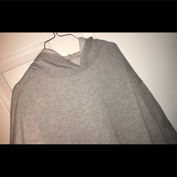 Comfy gray sweater ◻️ - Picture 1 of 4